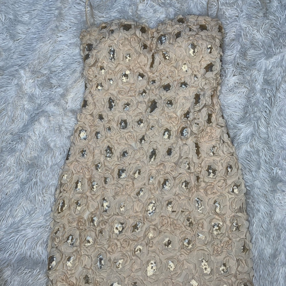 SUPER SEXY SIZE SMALL DRESS